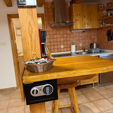 Edi Apartment